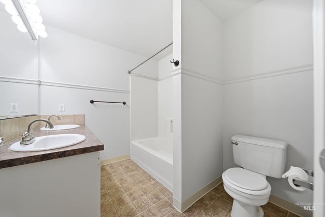 691 N Tidwell Way, Meridian, ID 83642