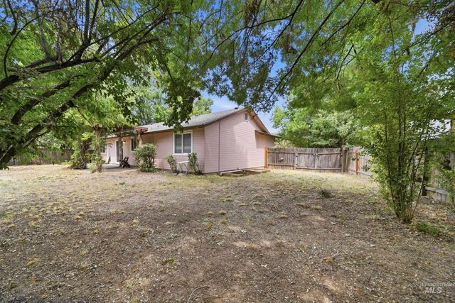 691 N Tidwell Way, Meridian, ID 83642
