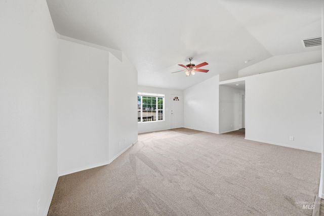 691 N Tidwell Way, Meridian, ID 83642