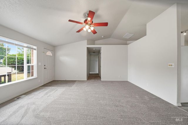691 N Tidwell Way, Meridian, ID 83642
