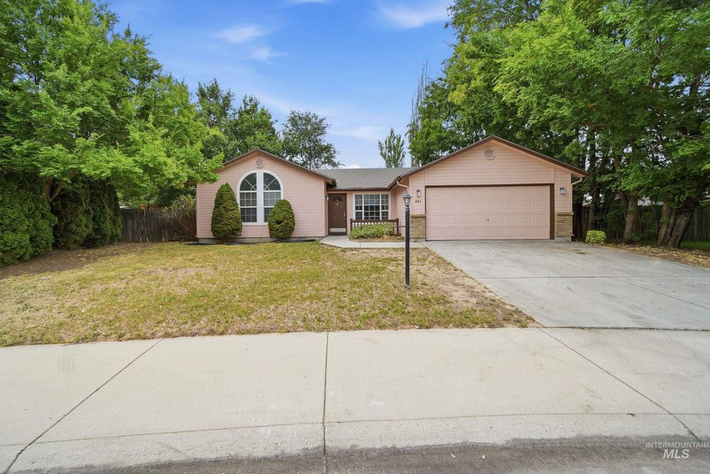 691 N Tidwell Way, Meridian, ID 83642