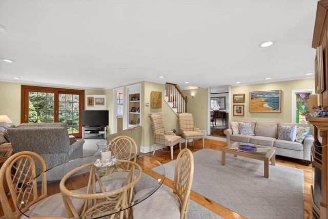 9 Gray Birch Road, Sandwich, MA 02537
