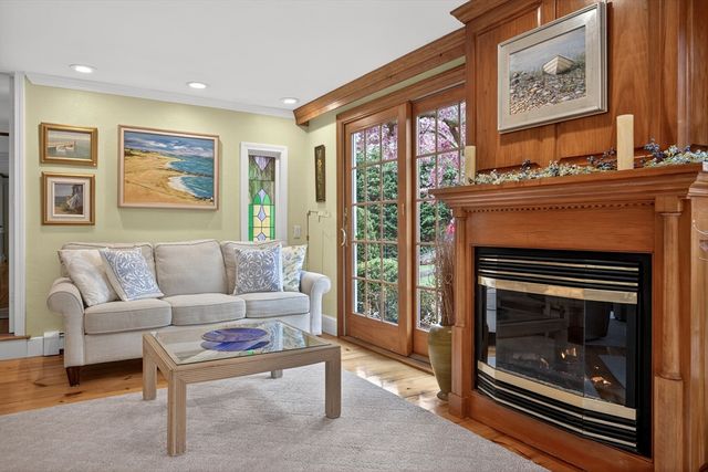 9 Gray Birch Road, Sandwich, MA 02537