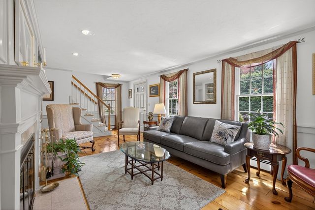 9 Gray Birch Road, Sandwich, MA 02537