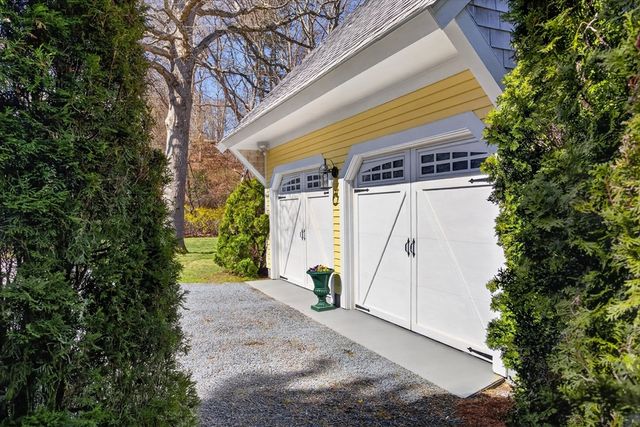 9 Gray Birch Road, Sandwich, MA 02537