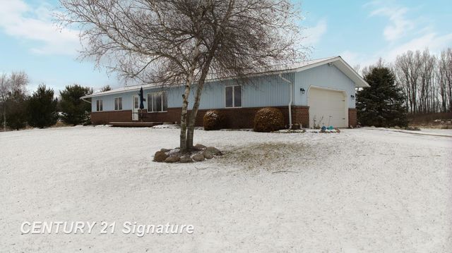 4625 E Hibbard Road, Corunna, MI 48817