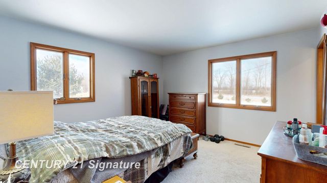 4625 E Hibbard Road, Corunna, MI 48817