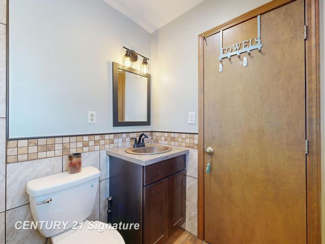 4625 E Hibbard Road, Corunna, MI 48817