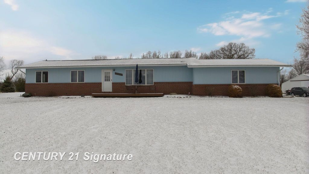 4625 E Hibbard Road, Corunna, MI 48817