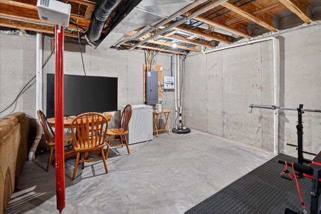117 Milky Way, Madison, WI 53718