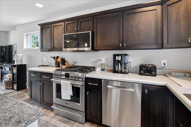 117 Milky Way, Madison, WI 53718