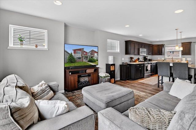 117 Milky Way, Madison, WI 53718