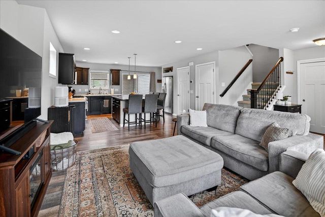 117 Milky Way, Madison, WI 53718