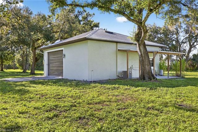 10735 Clementine PL, North Fort Myers, FL 33917