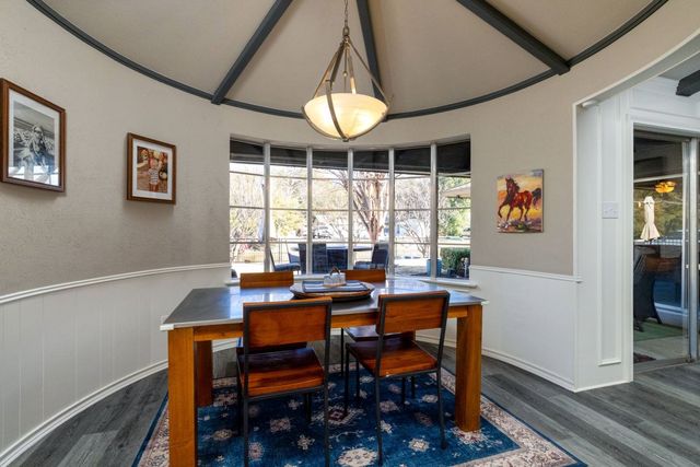 1813 Lakeside Drive, Arlington, TX 76013