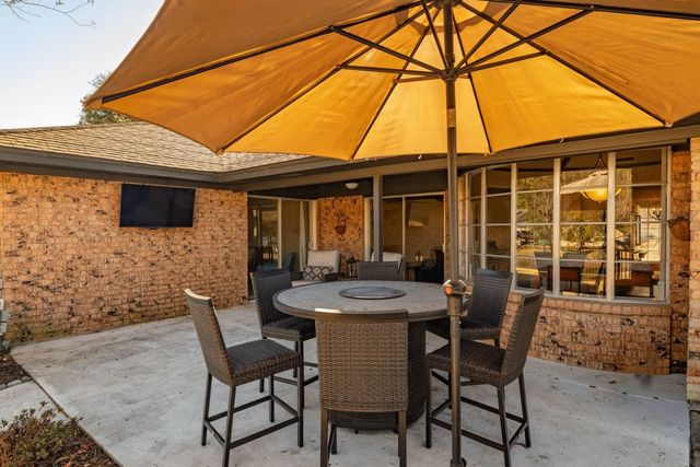 1813 Lakeside Drive, Arlington, TX 76013