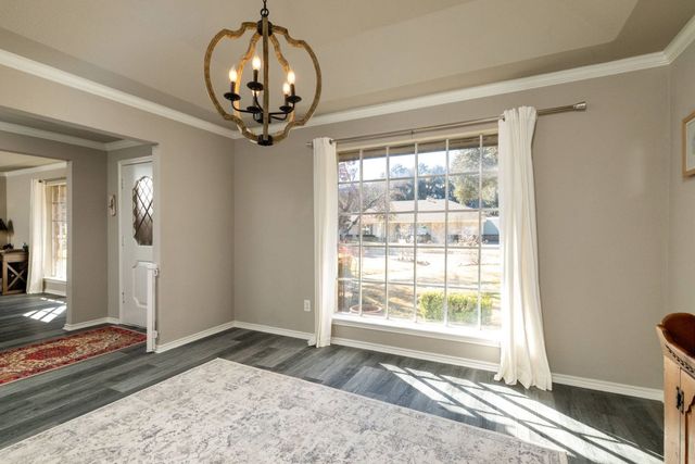 1813 Lakeside Drive, Arlington, TX 76013