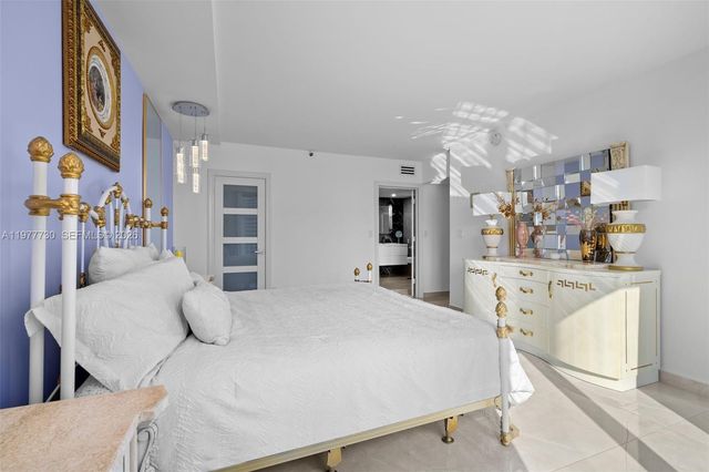 19667 Turnberry Way 20B, Aventura, FL 33180