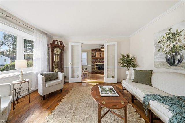 516 Woodview AVE, Norfolk, VA 23505