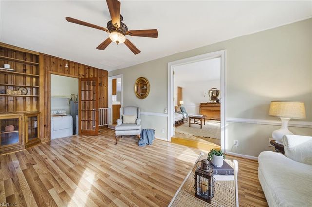 516 Woodview AVE, Norfolk, VA 23505