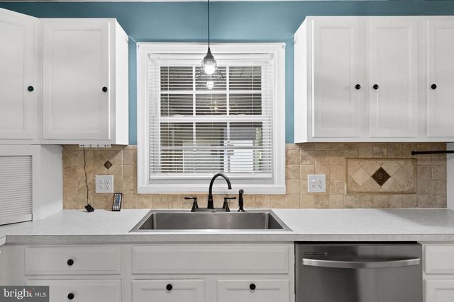 498 BROOKE RD, Fredericksburg, VA 22405