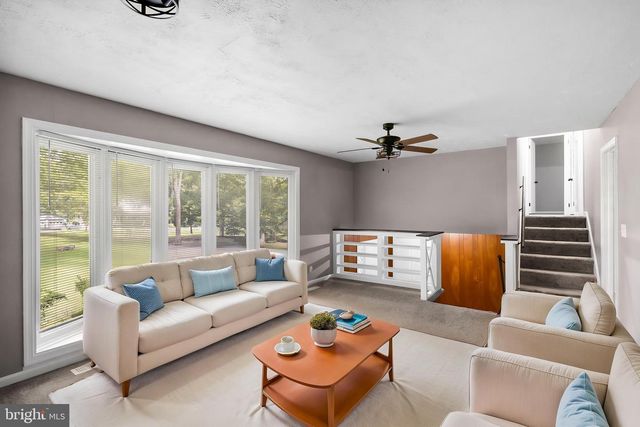 498 BROOKE RD, Fredericksburg, VA 22405
