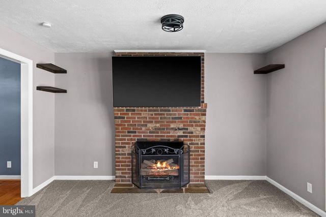 498 BROOKE RD, Fredericksburg, VA 22405