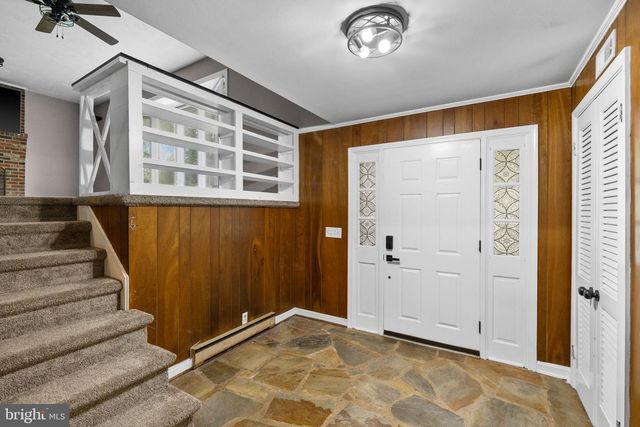 498 BROOKE RD, Fredericksburg, VA 22405