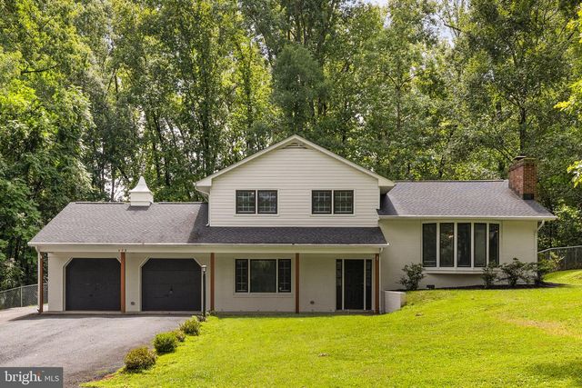 498 BROOKE RD, Fredericksburg, VA 22405