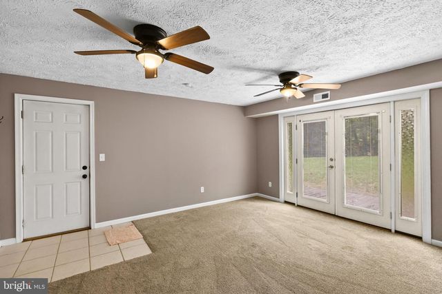 498 BROOKE RD, Fredericksburg, VA 22405