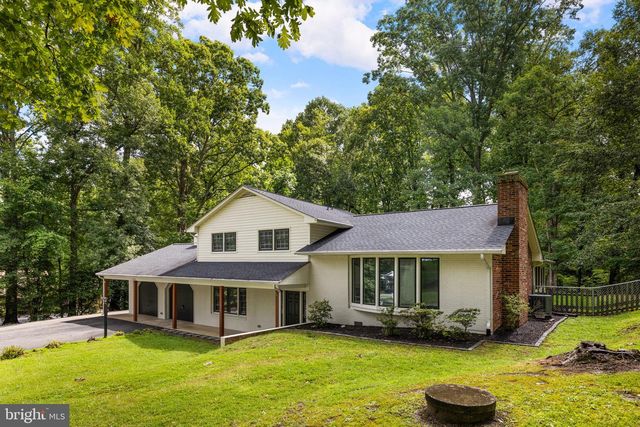 498 BROOKE RD, Fredericksburg, VA 22405