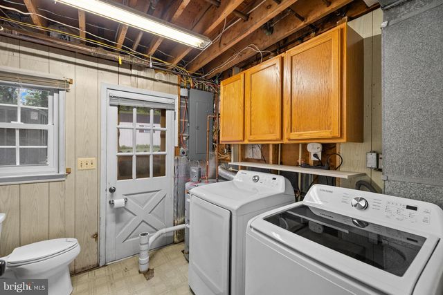 498 BROOKE RD, Fredericksburg, VA 22405
