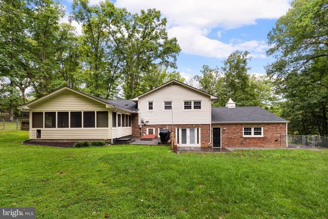 498 BROOKE RD, Fredericksburg, VA 22405