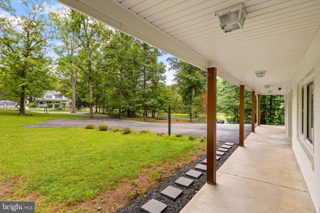 498 BROOKE RD, Fredericksburg, VA 22405