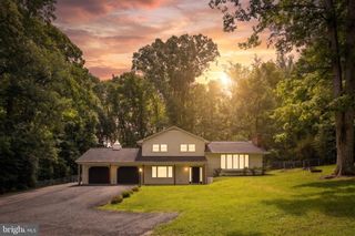 498 BROOKE RD, Fredericksburg, VA 22405
