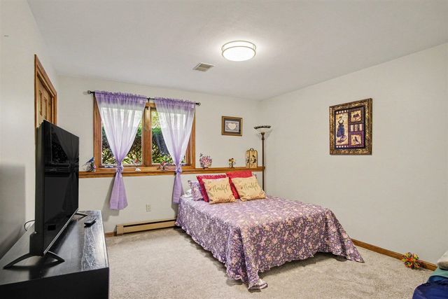 7930 Crestview Drive, Belmont, MI 49306