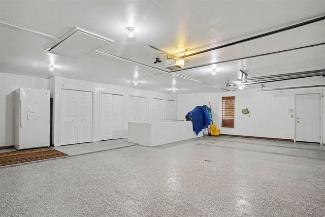 7930 Crestview Drive, Belmont, MI 49306