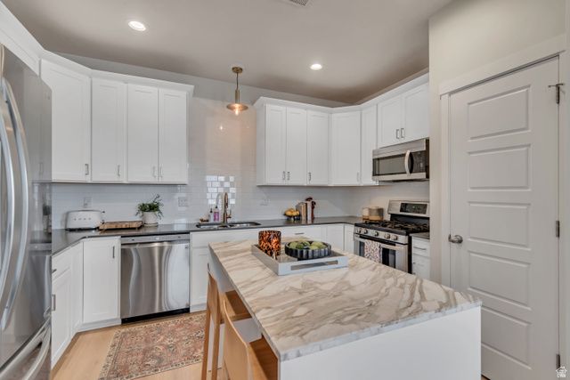 5959 W LAKE AVE, South Jordan, UT 84009