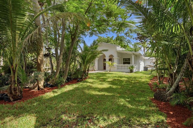 4793 Badger Avenue, West Palm Beach, FL 33417