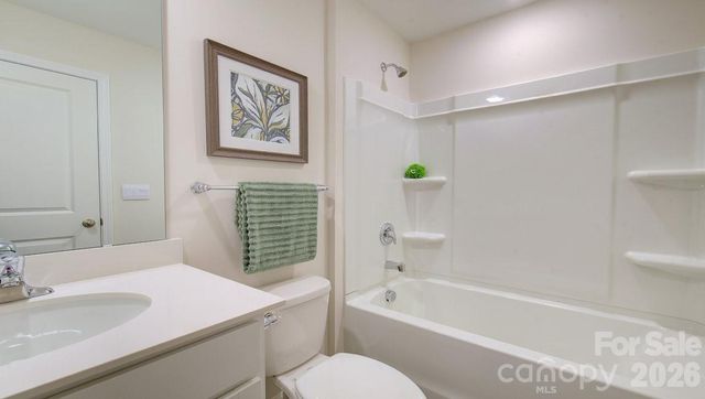 71 Cain Hollow Way, Asheville, NC 28806