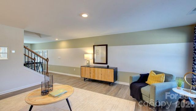 71 Cain Hollow Way, Asheville, NC 28806