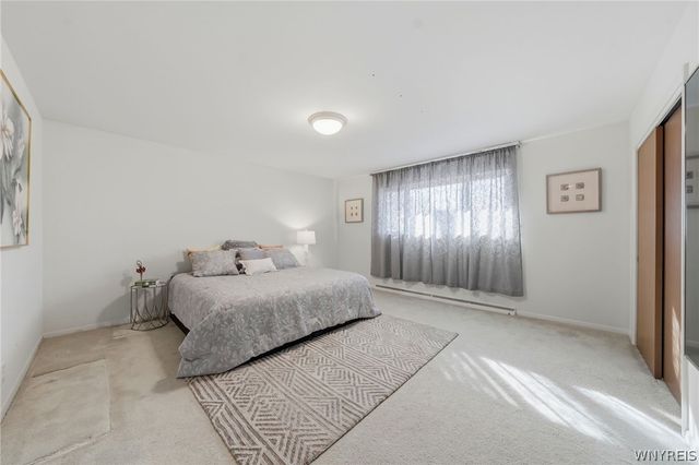 205 Troy Del Way, Amherst, NY 14221