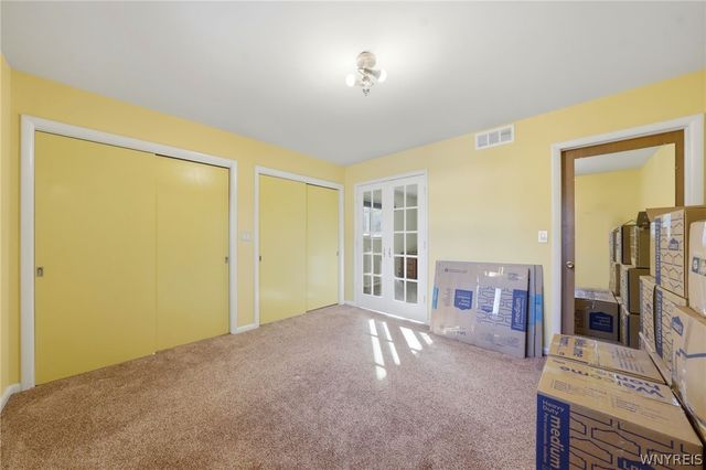 205 Troy Del Way, Amherst, NY 14221