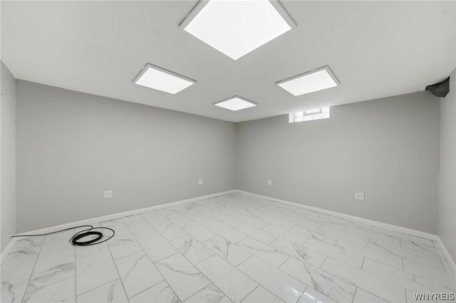 205 Troy Del Way, Amherst, NY 14221