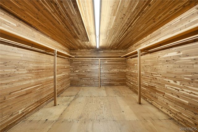 205 Troy Del Way, Amherst, NY 14221