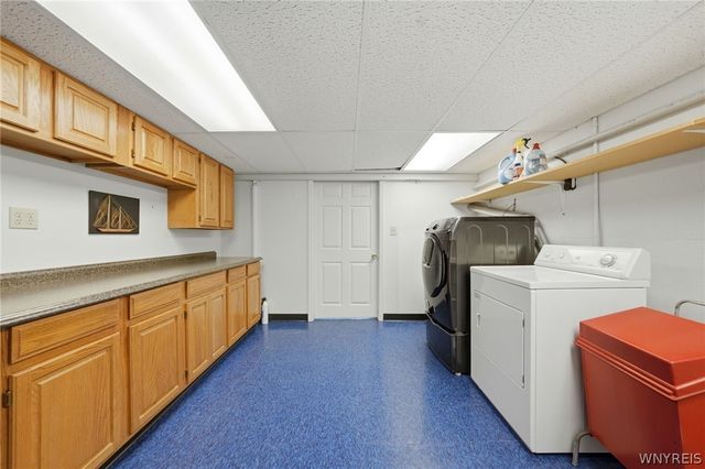 205 Troy Del Way, Amherst, NY 14221