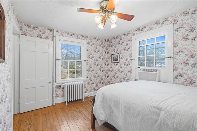 68 Hopkins ST, Newport News, VA 23601