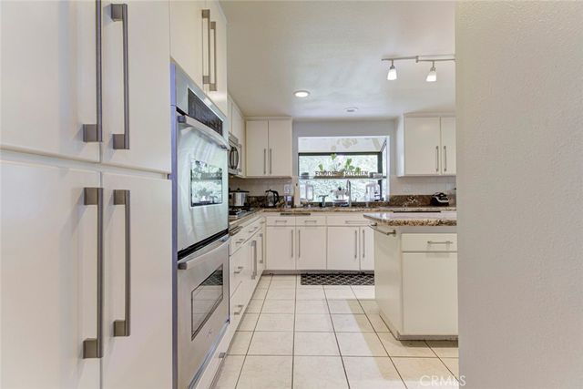 10437 Sunnybrae, Chatsworth, CA 91311