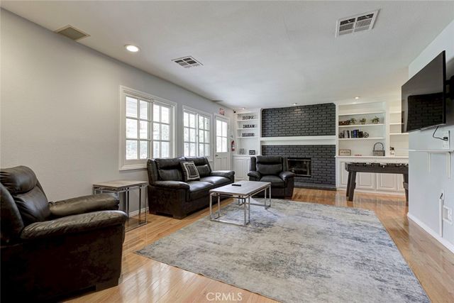 10437 Sunnybrae, Chatsworth, CA 91311