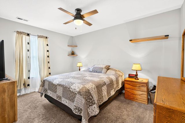 4932 Crestbrook Drive, Lockbourne, OH 43137